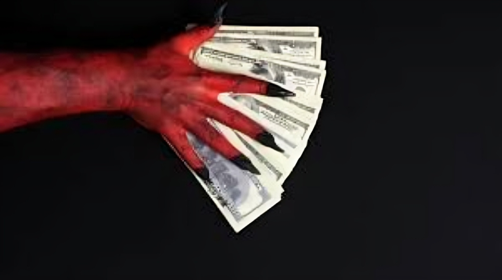 La Sorcellerie Contre Votre Argent : Comment les Forces du Mal Bloquant les Bénédictions Financières